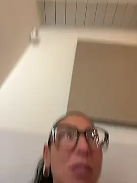 eddivad6974 online show from 09.14.25