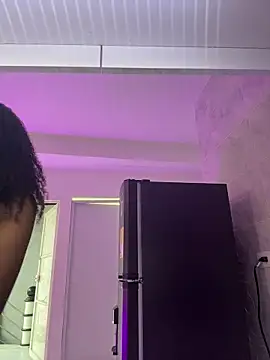 Keirahartz online show from 03.08.26