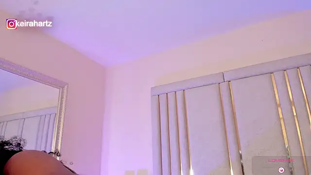 Keirahartz online show from 03.26.26