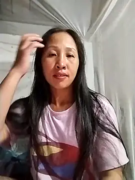 cute love00 online show from 10.30.25