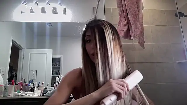 bbgurlnickii online show from 09.09.25