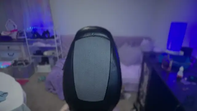 bbgurlnickii online show from 11.16.25