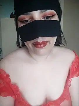 Snapshot of Diva_watine chatting on 09.19.25 Diva watine online show from 09.19.25