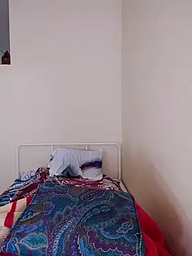 Snapshot of Diva_watine chatting on 11.20.25 Diva watine online show from 11.20.25