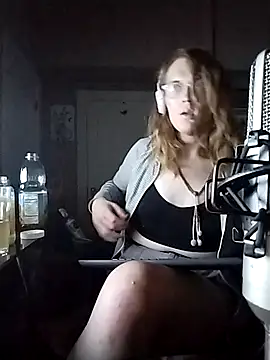 BlondeyMiyMiy online show from 11.21.25