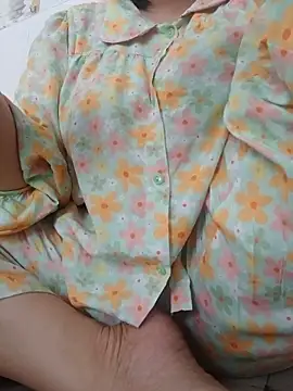  Babyrose  online show from 06.05.26