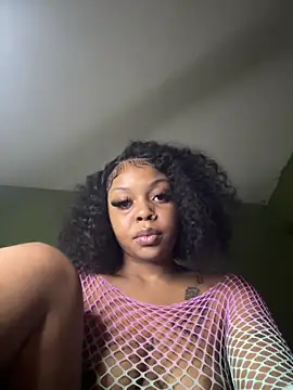 Liaprettygirl online show from 04.23.26