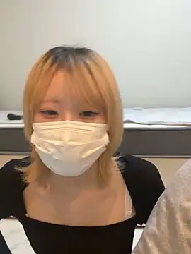 Snapshot of reon_reonreon chatting on 03.06.26 reon reonreon online show from 03.06.26