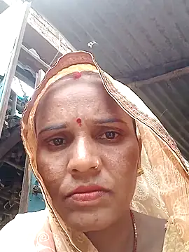 Snapshot of Pinky12A chatting on 09.18.25 Pinky12A online show from 09.18.25