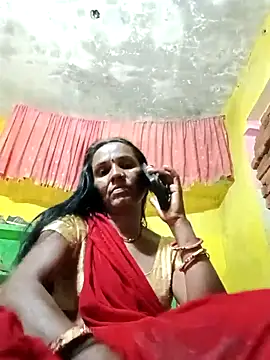 Snapshot of Pinky12A chatting on 09.29.25 Pinky12A online show from 09.29.25