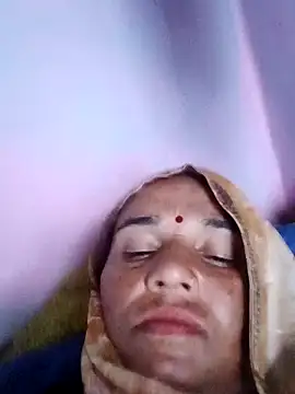 Snapshot of Pinky12A chatting on 10.07.25 Pinky12A online show from 10.07.25