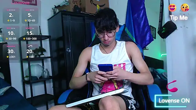 Gael Jones online show from 10.01.25