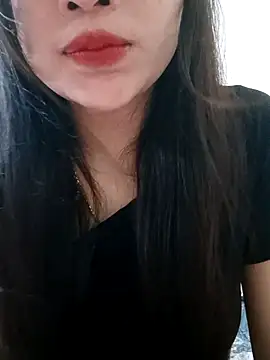 Snapshot of Lissa_xinh09 chatting on 09.17.25 Lissa xinh09 online show from 09.17.25