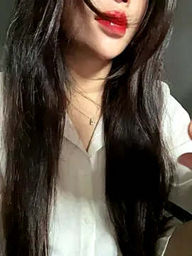 Snapshot of Lissa_xinh09 chatting on 10.19.25 Lissa xinh09 online show from 10.19.25