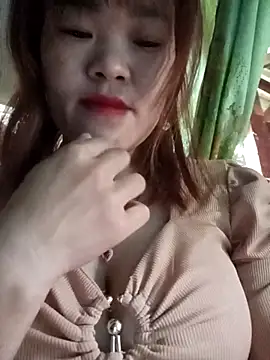 sukabae00 online show from 10.17.25