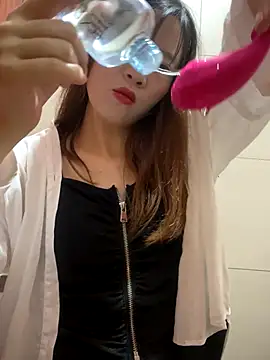 littleqiu online show from 09.11.25