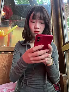 littleqiu online show from 05.03.26