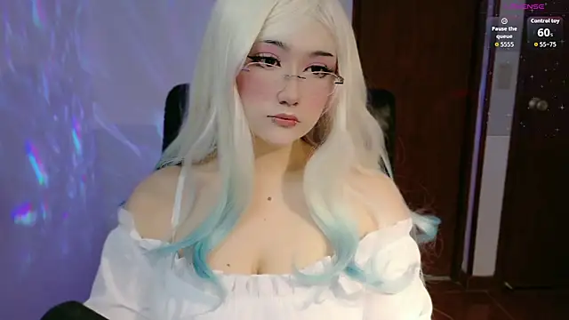 Livelle69 online show from 11.09.25