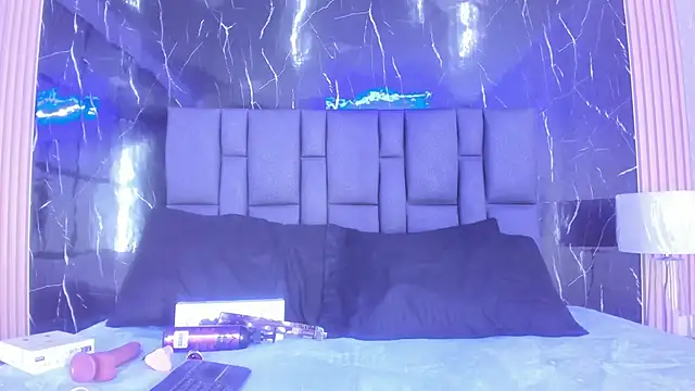 BustyGlow online show from 01.12.26