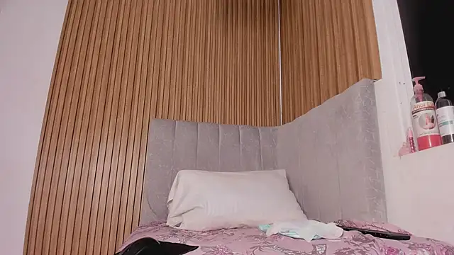 Snapshot of abby_swith41 chatting on 02.18.26 abby swith41 online show from 02.18.26