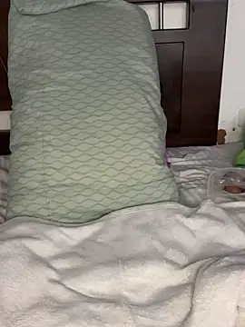 mily 09 online show from 11.27.25