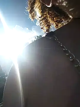 SirenRouge 69 online show from 11.22.25