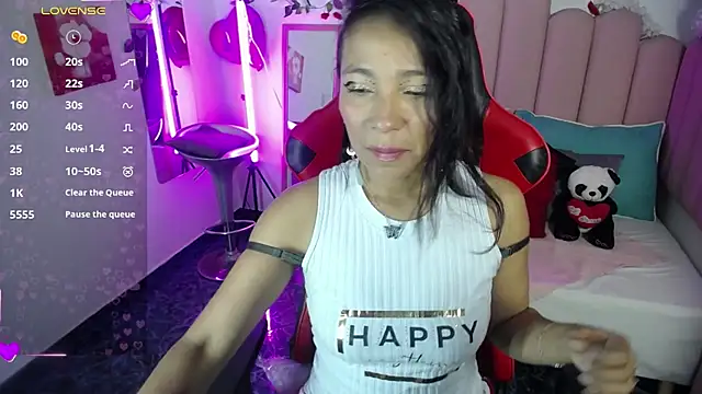 Snapshot of Dakota_ro chatting on 04.18.26 Dakota ro online show from 04.18.26