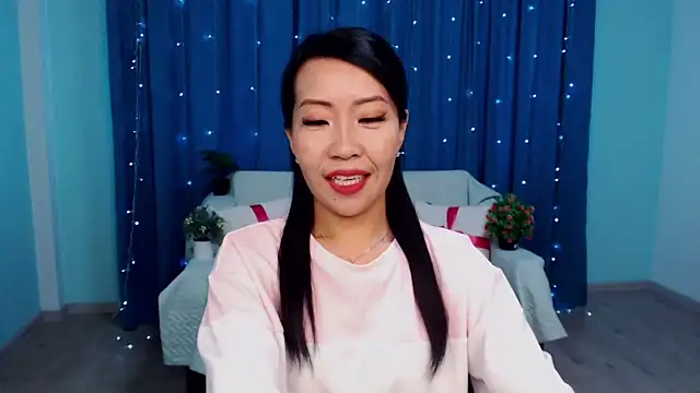 LiaPak online show from 09.08.25