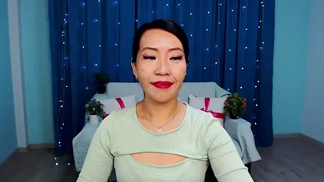 LiaPak online show from 09.11.25