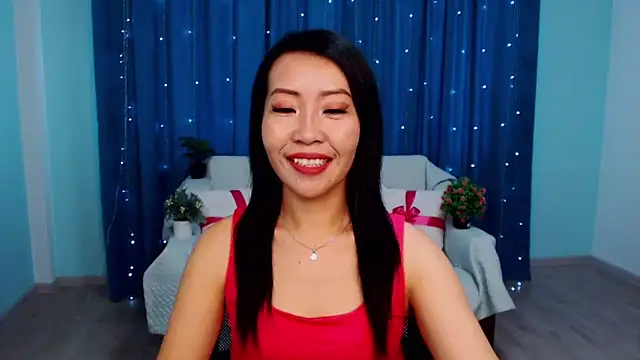 LiaPak online show from 09.18.25