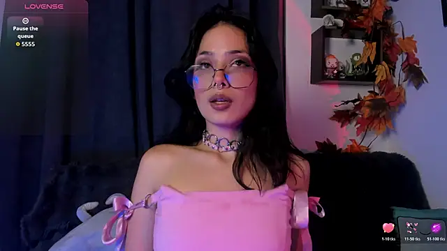 Snapshot of Seraphine_hell chatting on 05.05.26 Seraphine hell online show from 05.05.26