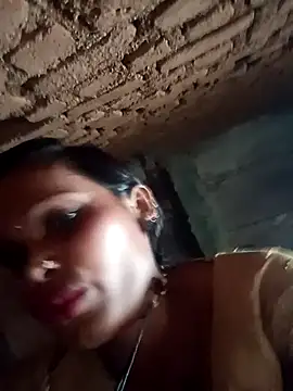 cute diya 12 online show from 10.25.25