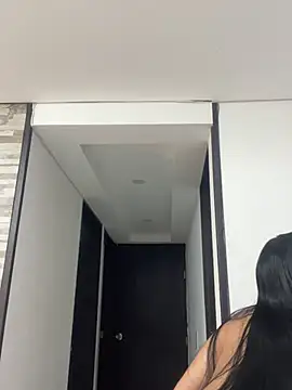 BrendaCrean online show from 03.03.25