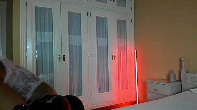 suzysuza online show from 10.03.25