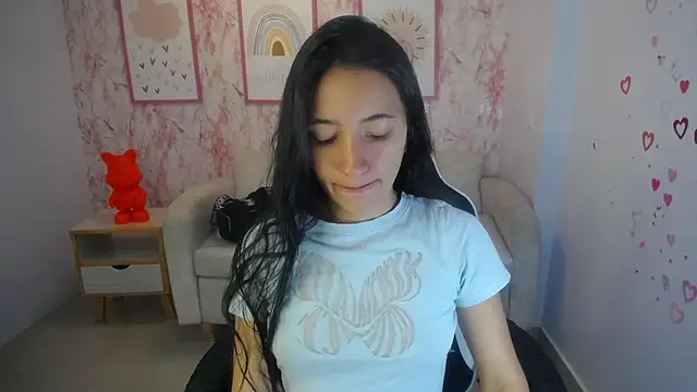 Snapshot of Kylie_ch1 chatting on 09.12.25 Kylie ch1 online show from 09.12.25