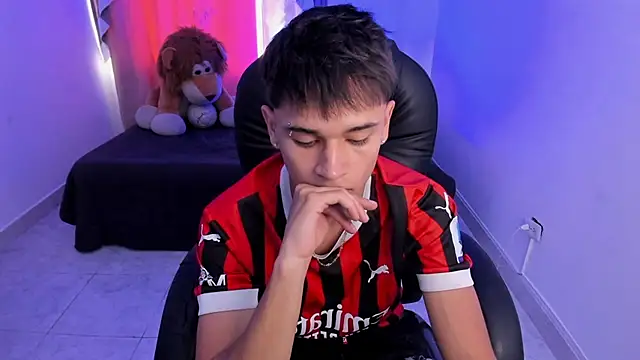 Aron Boyy online show from 02.10.26