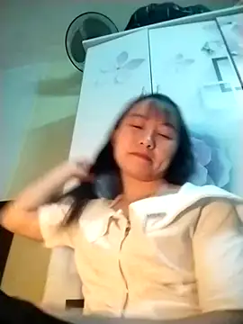   Sasulq   online show from 09.18.25