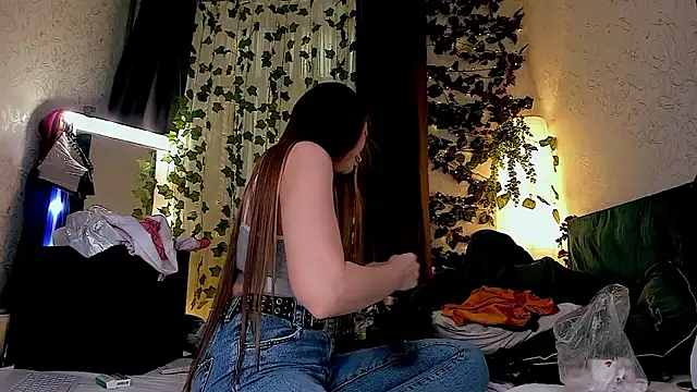 Kimberly Wolker online show from 11.23.25