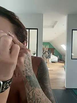 AmyStone   online show from 03.16.26