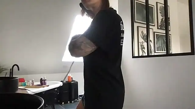 AmyStone   online show from 03.31.26