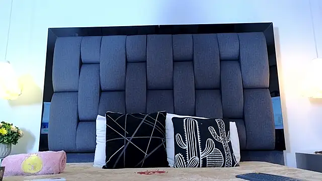 Calipso Parisi online show from 09.12.25