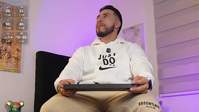 Thiago Hill online show from 02.17.26