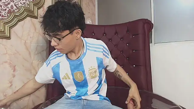 Snapshot of Dani_rivass chatting on 09.18.25 Dani rivass online show from 09.18.25