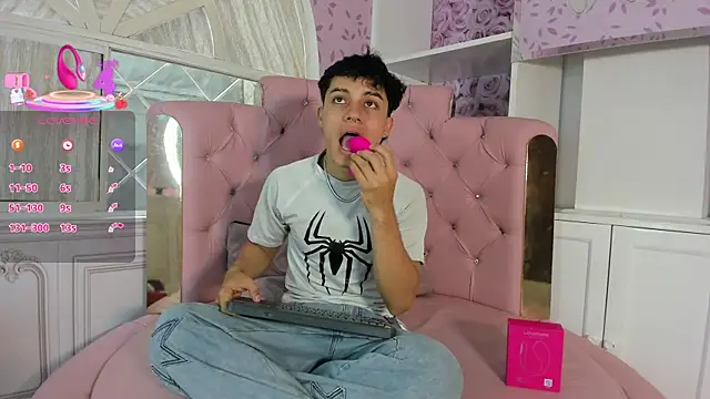 Snapshot of Dani_rivass chatting on 10.11.25 Dani rivass online show from 10.11.25