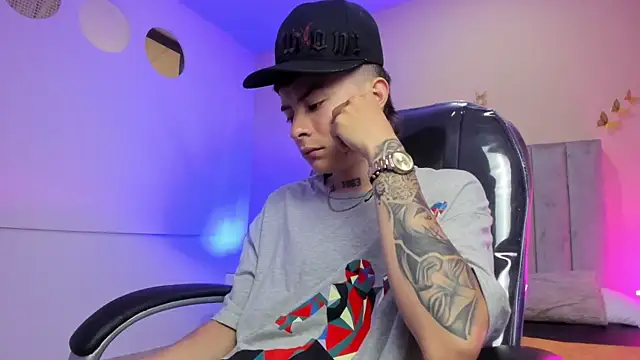 Nascary Fox online show from 04.09.26