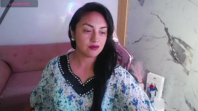 Snapshot of tamara_ch1 chatting on 09.17.25 tamara ch1 online show from 09.17.25