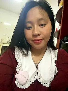 Snapshot of maianhcute chatting on 09.16.25 maianhcute online show from 09.16.25