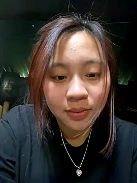 Snapshot of maianhcute chatting on 11.27.25 maianhcute online show from 11.27.25