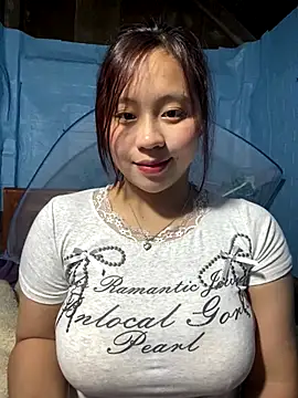 maianhcute online show from 12.18.25