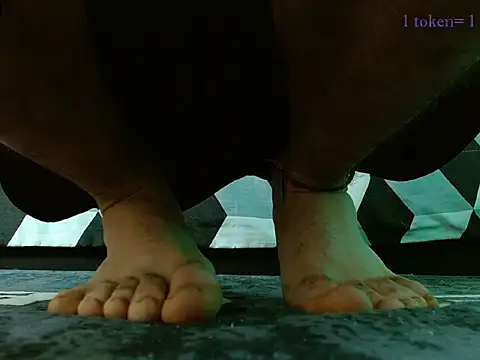 aaronjames1 online show from 11.26.25